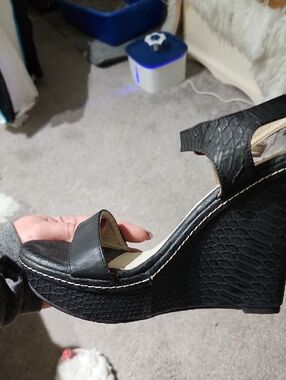 KAYLEEN By Los Angeles Black Faux-Snakeskin Wedge Sandals with Gold Buckle